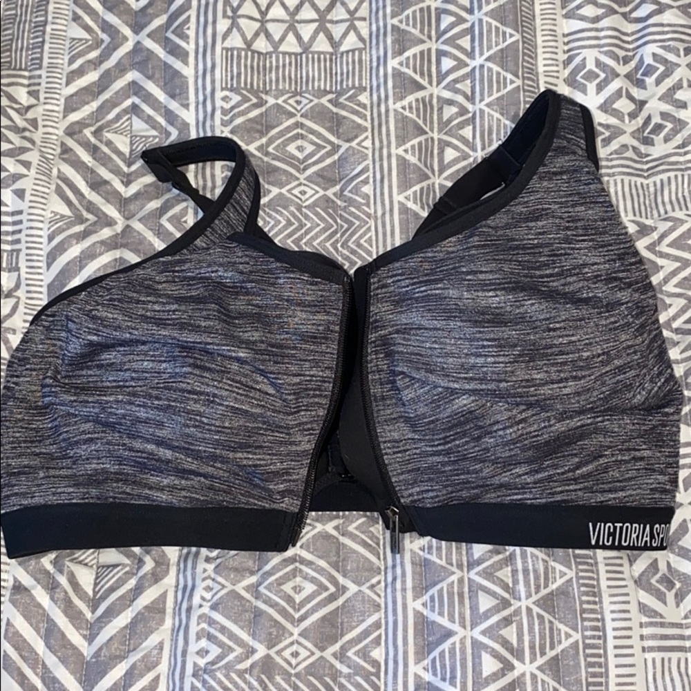 Victoria Sport Sports Bra